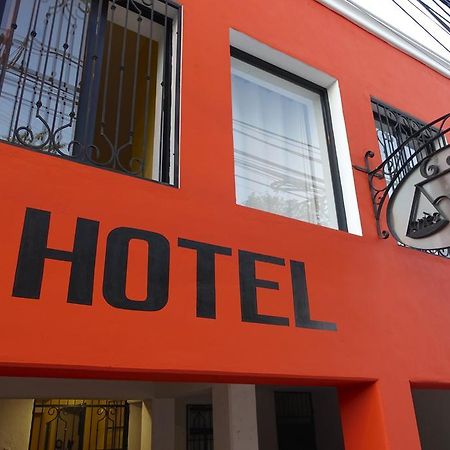 Hotel Aries Y Libra Mérida Dış mekan fotoğraf