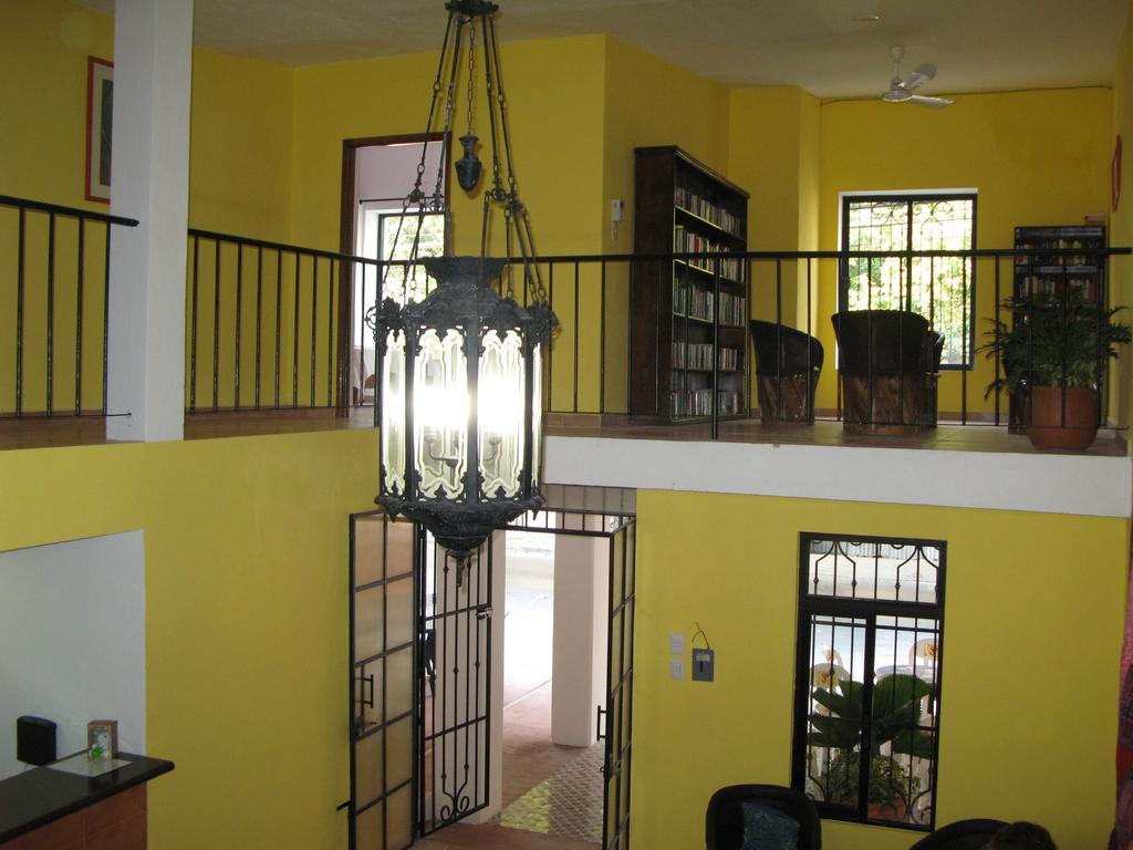 Hotel Aries Y Libra Mérida Dış mekan fotoğraf